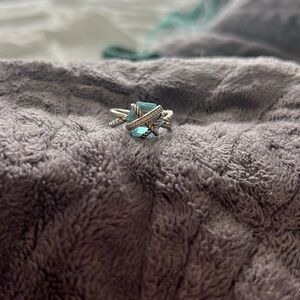 Beautiful size 7 David Yurman ring!